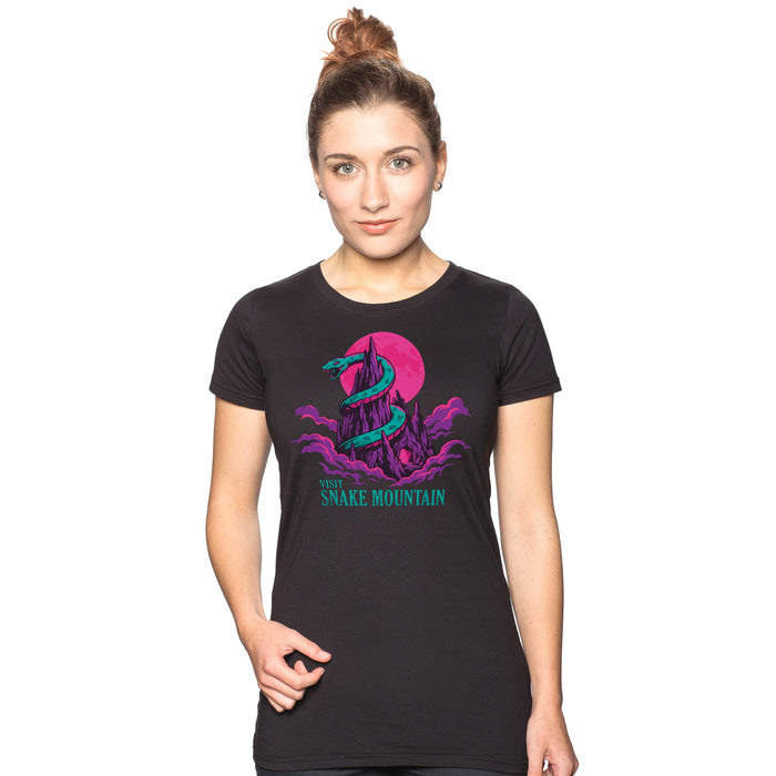 Visit Snake Mountain - Girlie Mujer Nadja