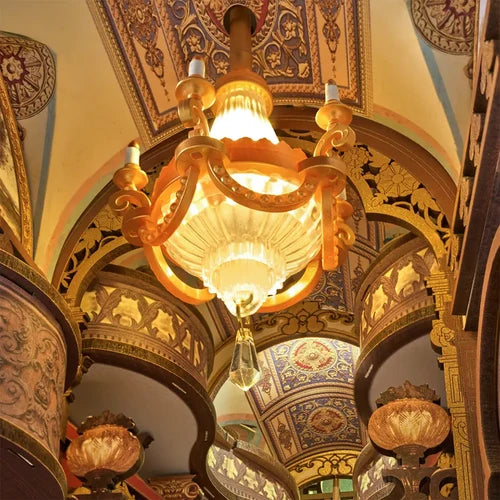 Book Nook Bibliothek der Wunder, Bausatz mit Licht fürs Bücherregal
