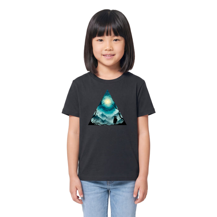 Triangle Landscape - Kindershirt Model Mädchen 2