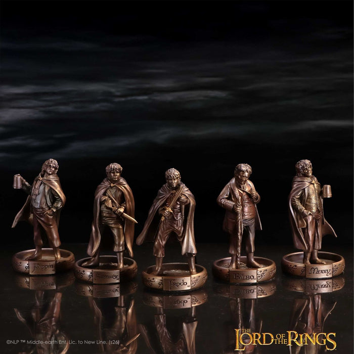 Le Seigneur des Anneaux Ensemble de Figurines - Les Hobbits de la Comté (5 Figurines)