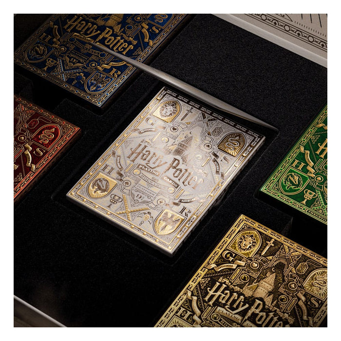 Harry Potter speelkaarten box set met 5 decks