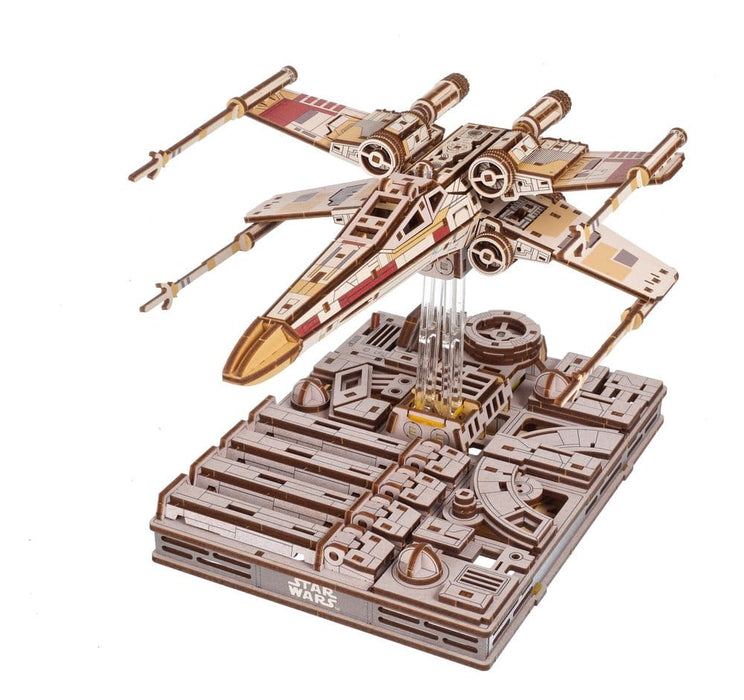 Star Wars Holzbausatz Luke Skywalkers X-Wing Starfighter