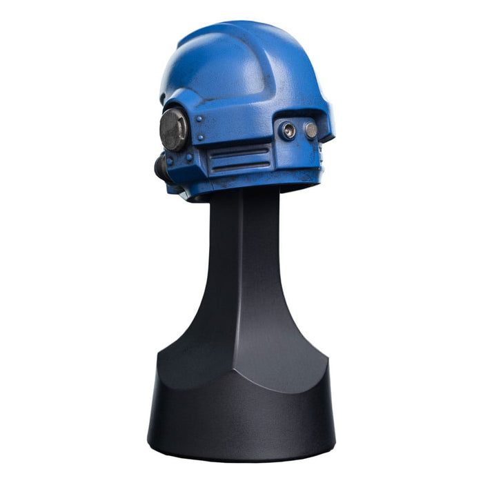 Réplica del casco de los Ultramarines de Warhammer 40,000